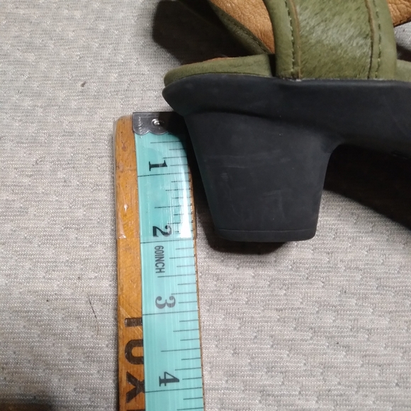 Bussola Sandals with fur Accents Sz 5.5 - Picture 7 of 8